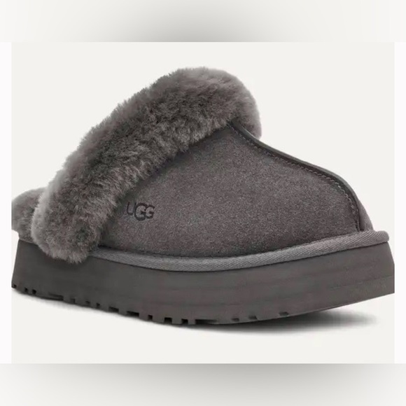 UGG Shoes - UGG Women's Gray Sheepskin Slippers